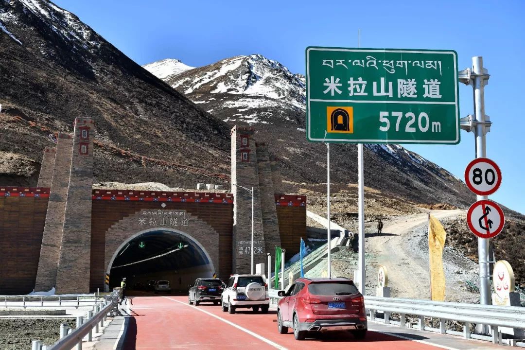 Another high-altitude tunnel opened to traffic, and the 318 scenery we are familiar with is disappearing?