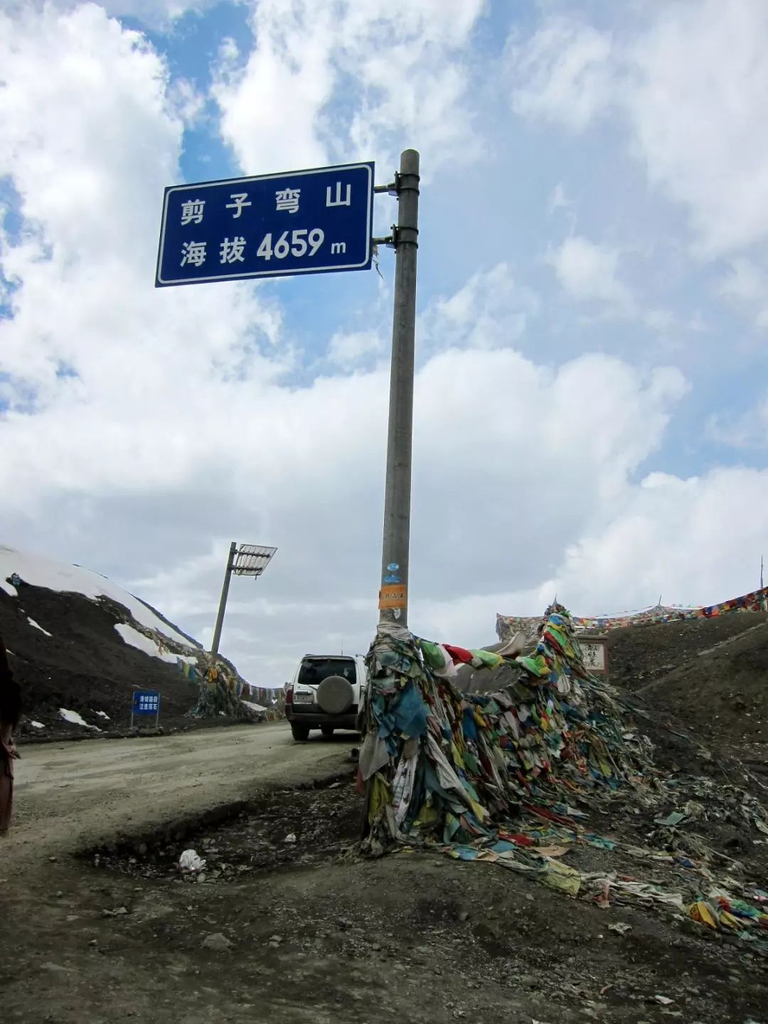 Another high-altitude tunnel opened to traffic, and the 318 scenery we are familiar with is disappearing?