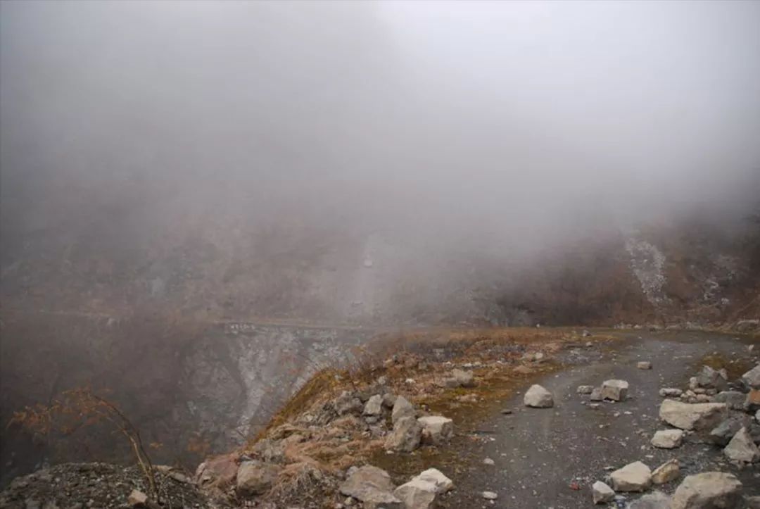 Another high-altitude tunnel opened to traffic, and the 318 scenery we are familiar with is disappearing?