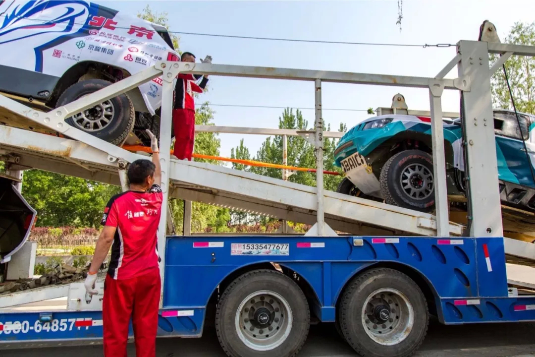 Champion Journey Beijing® off-road family team set off for the 2019 Ring Tower Rally