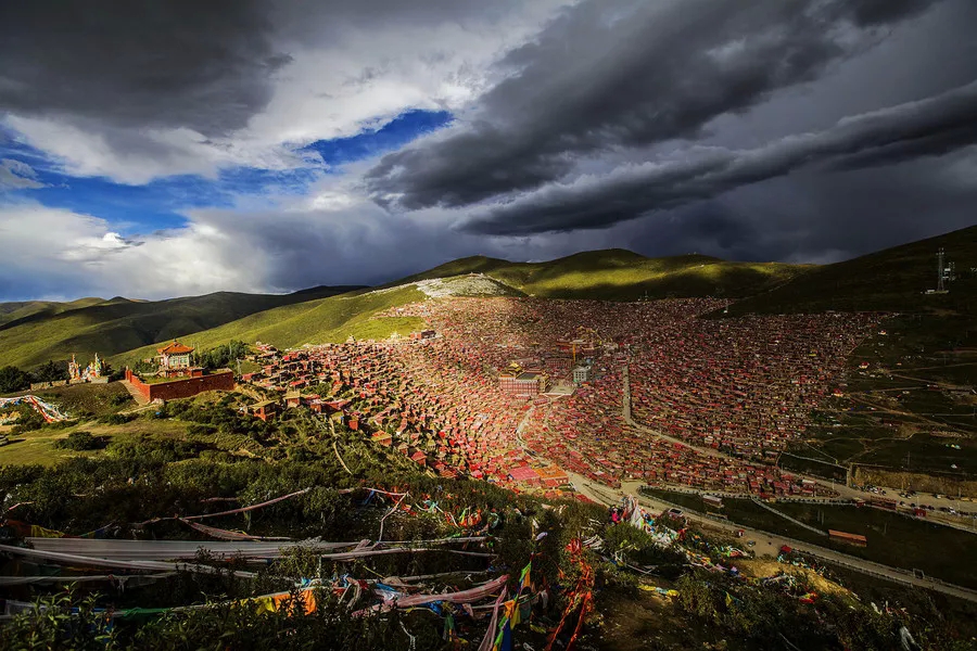 understood! There is such a big difference between Yaqing Temple and Seda Buddhist College