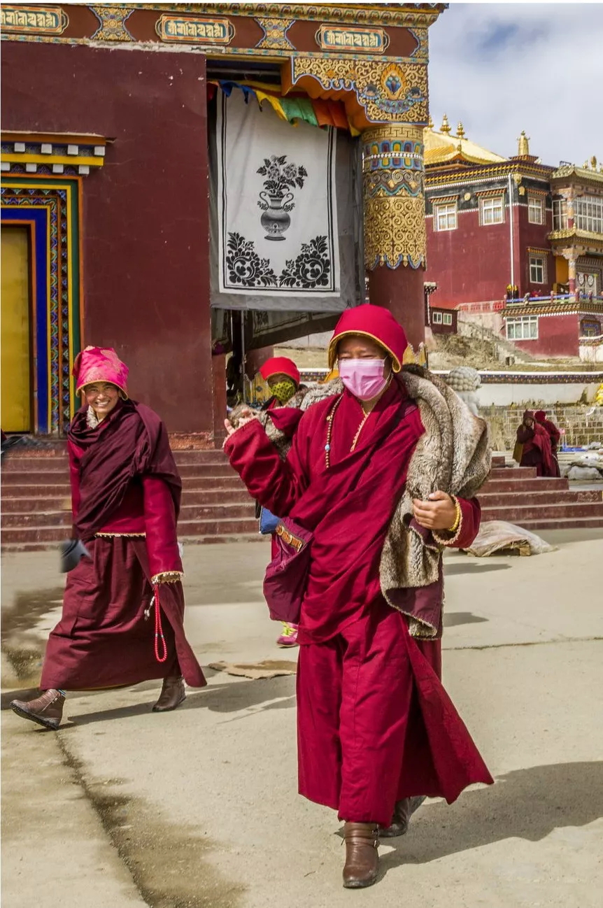 understood! There is such a big difference between Yaqing Temple and Seda Buddhist College