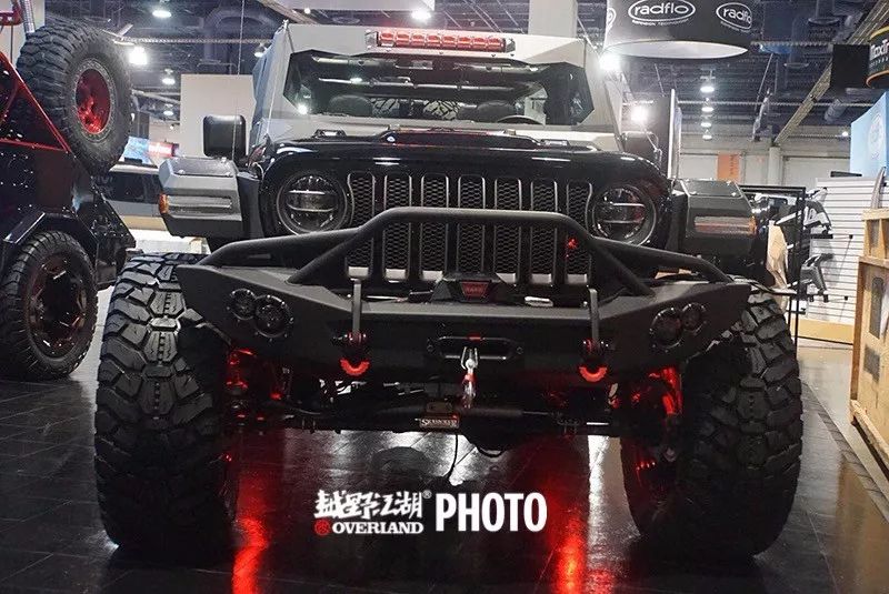 We are still waiting for the case of China's explosive JL modification. SEMA's JL modification has blossomed everywhere, and the world's most complete JL sample