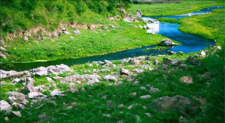 Jiuzhaigou on the left hand, heaven on the right hand, it is the last absolute secret place in China, fortunately it is not popular!