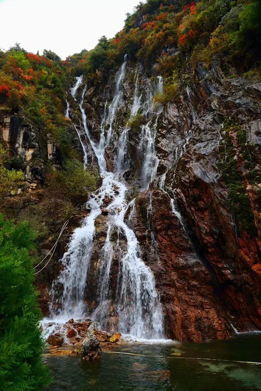 Jiuzhaigou on the left hand, heaven on the right hand, it is the last absolute secret place in China, fortunately it is not popular!