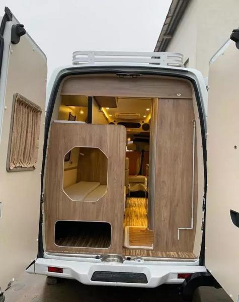 238,000, two layouts, SAIC MAXUS B-type RV suitable for retired couples traveling