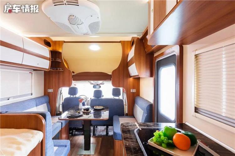 This caravan is more than 300,000 yuan, with a large interior space without expansion, unique design and limited edition!