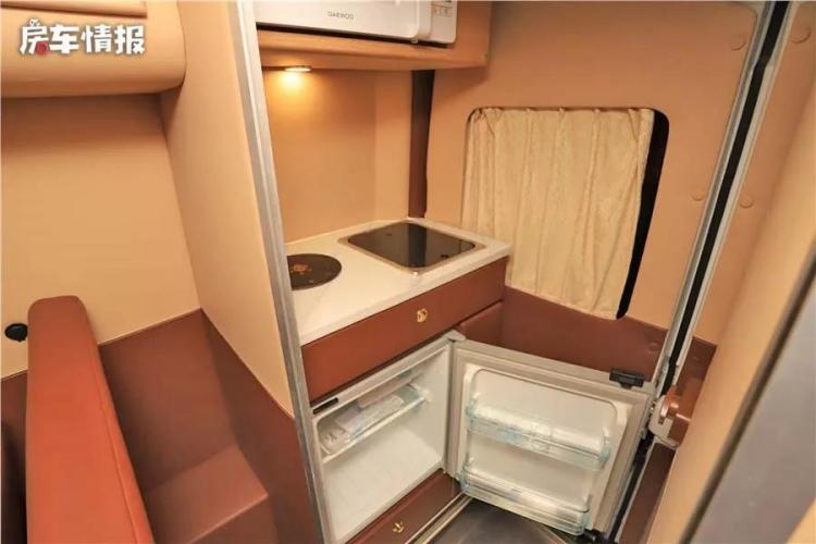 188,000 Datong RV, kitchen and bathroom with 3000W inverter, suitable for 2 people!