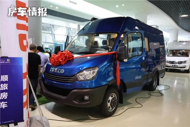8AT automatic transmission B-type RV, 12V air-conditioning 600Ah lithium battery, daily use for 6 people!
