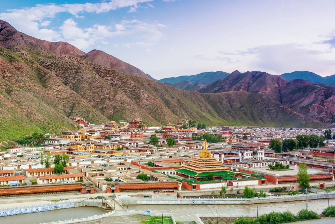 More exciting than Xinjiang, more sacred than Tibet, this place has been beautiful for thousands of years, but no one has ever known about it