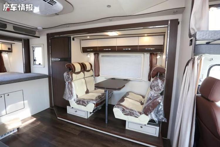 Double expansion and large space 4-way monitoring system + imported 8AT, female car friend: this RV is very safe