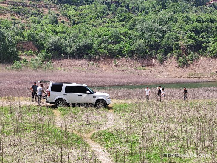 Luoyang team experienced cross-country crossing in Yunshui, Xin'an County