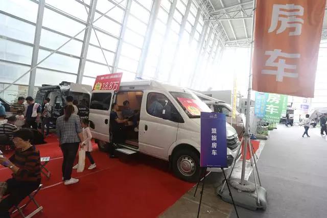 This B-type RV with less than 200,000 yuan has an interesting rear compartment layout