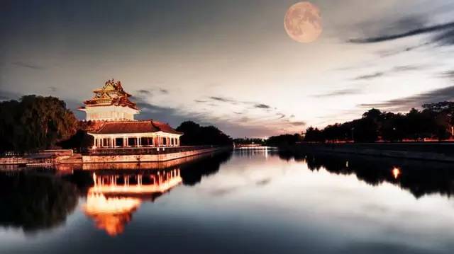 China, even the reflection is so beautiful!