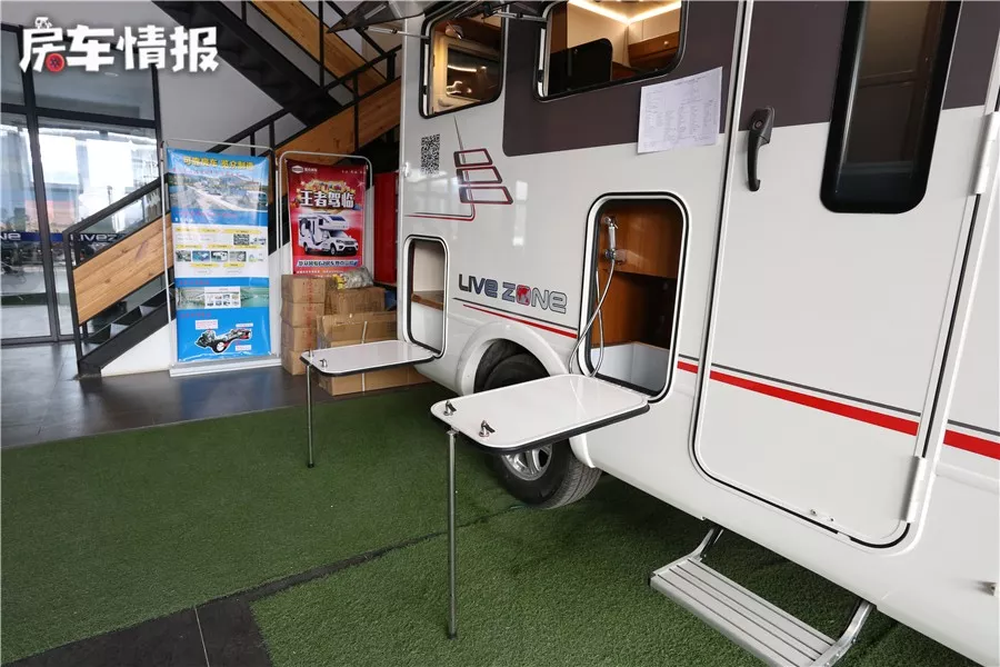 More than 200,000 yuan can also buy a RV, with a luxurious design and unique reception space, and diesel four-wheel drive can also go off-road!