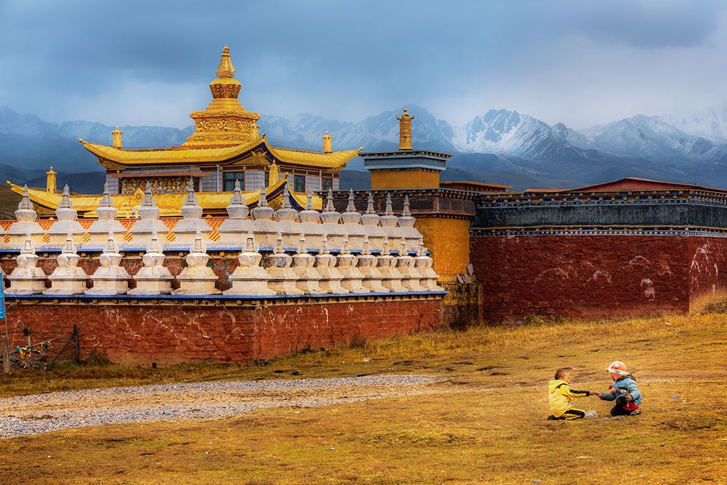 Water Burial: A Controversial Tibetan Funeral Custom