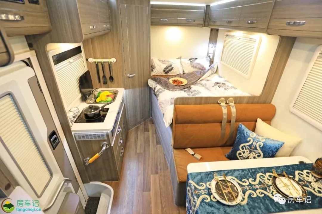 Dreamer RV is here! 8AT gearbox, complete vehicle with full high-end configuration, group purchase price is only 3X.8 million