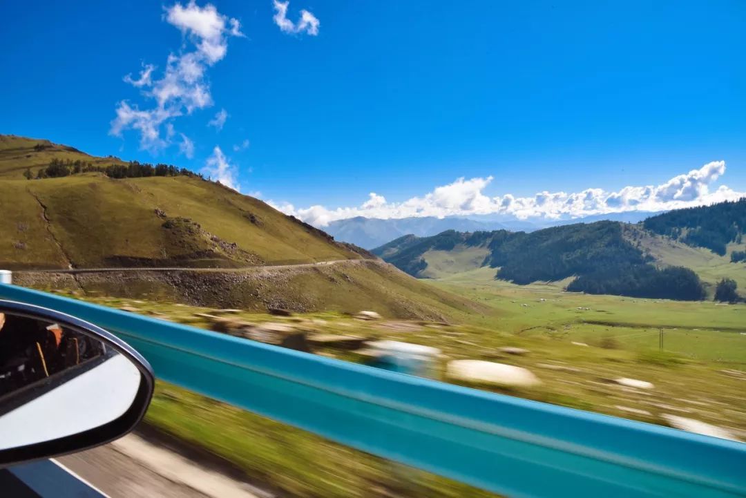 Some roads are used to be amazing. Hand in hand with Ruifeng S7 to roam the Yunnan-Tibet line