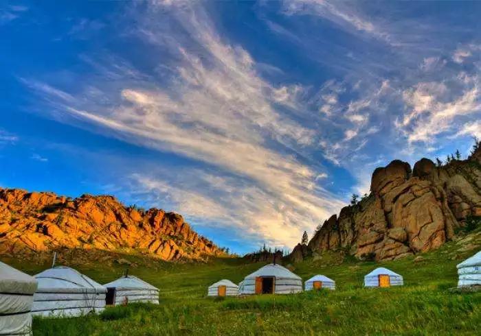 China-Mongolia-Russia Cross-Border Crossing—A Scenic Spot Not to Be Missed in Mongolia