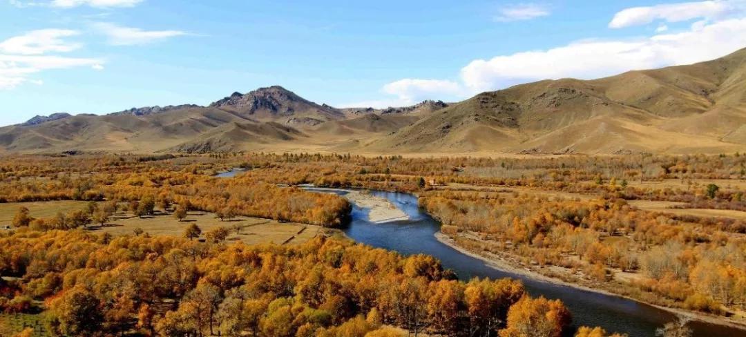 China-Mongolia-Russia Cross-Border Crossing—A Scenic Spot Not to Be Missed in Mongolia