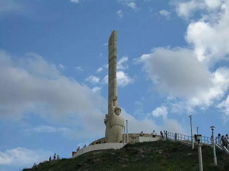 China-Mongolia-Russia Cross-Border Crossing—A Scenic Spot Not to Be Missed in Mongolia