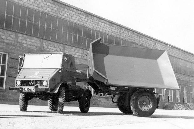 Why the king of off-road is the Mercedes-Benz Unimog?