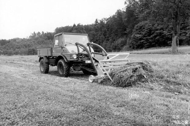 Why the king of off-road is the Mercedes-Benz Unimog?