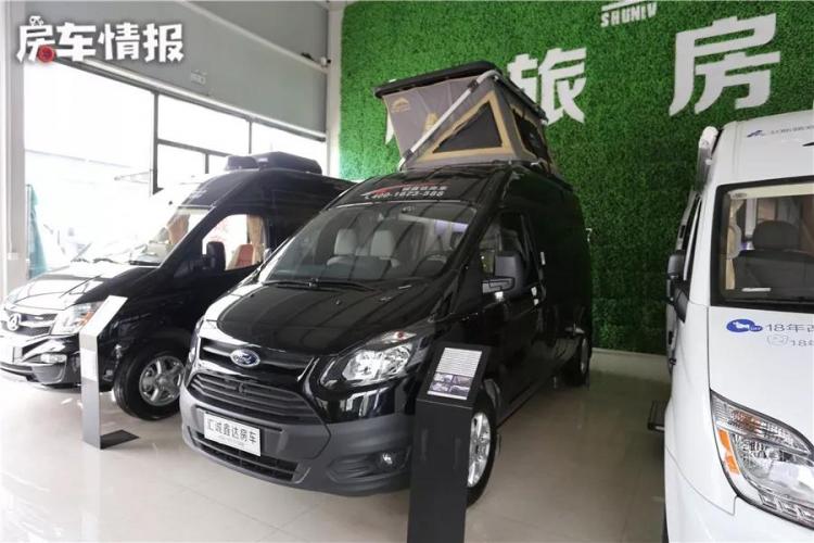 Ford's new Transit chassis RV starts at 228,000 yuan, and the roof tent is a bit strange. Why?