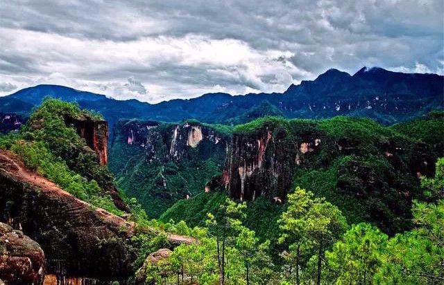 The secret Geladan Grassland - a rare place in Lijiang that has not been infected by commercial viruses