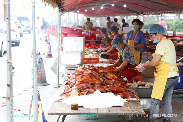 2019 Dragon Boat Feast for 10,000 People, Wonderful Dragon Boat Race!