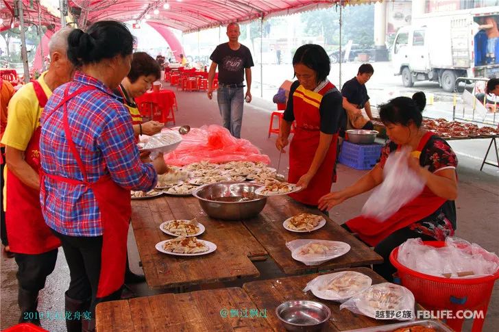 2019 Dragon Boat Feast for 10,000 People, Wonderful Dragon Boat Race!