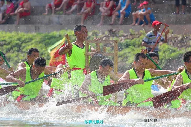 2019 Dragon Boat Feast for 10,000 People, Wonderful Dragon Boat Race!