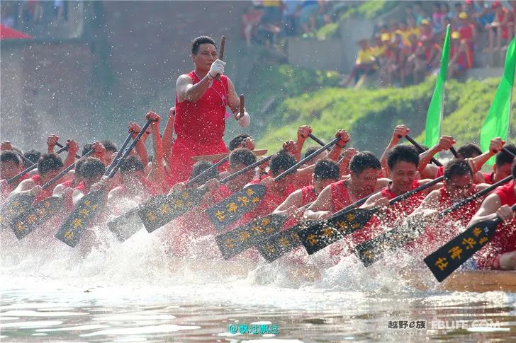 2019 Dragon Boat Feast for 10,000 People, Wonderful Dragon Boat Race!