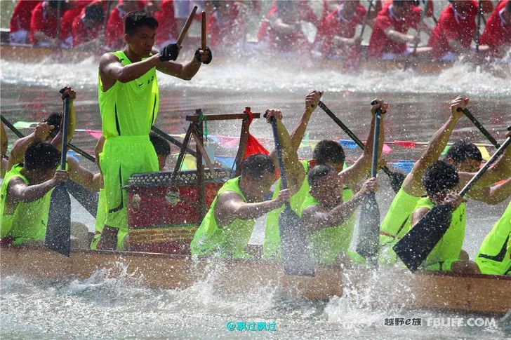 2019 Dragon Boat Feast for 10,000 People, Wonderful Dragon Boat Race!