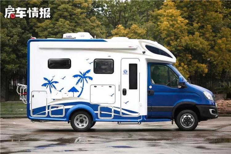 This large-space automatic transmission RV is complete with home appliances and high configuration, and there are more than 300,000 special models to choose from