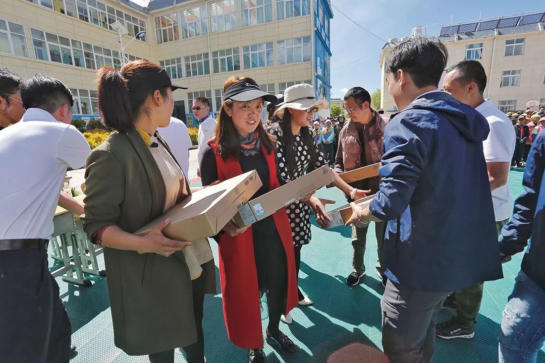 Ten years of youth gathered in Lijiang, leading the future to go wild. Just ask you, will you come?