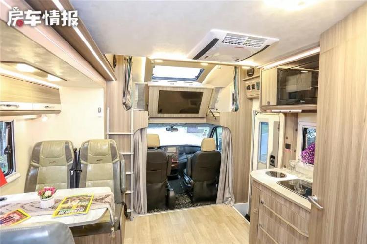 What does the RV endorsed by 270 and Liang Hong look like? 400,000 yuan for sale of 4 Chery River RVs