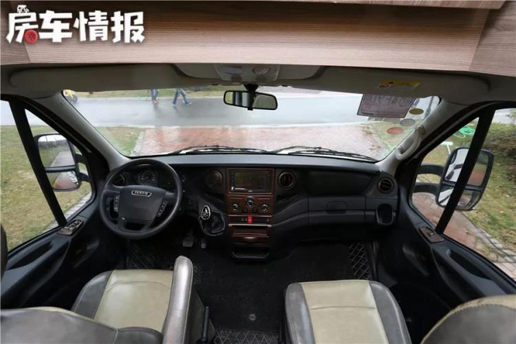 What does the RV endorsed by 270 and Liang Hong look like? 400,000 yuan for sale of 4 Chery River RVs