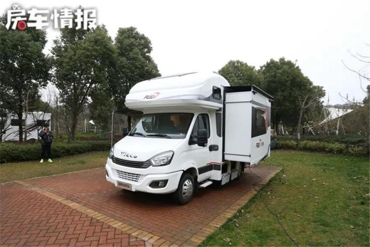 What does the RV endorsed by 270 and Liang Hong look like? 400,000 yuan for sale of 4 Chery River RVs