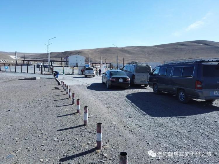 In Mongolia, Chinese RVs are here again!