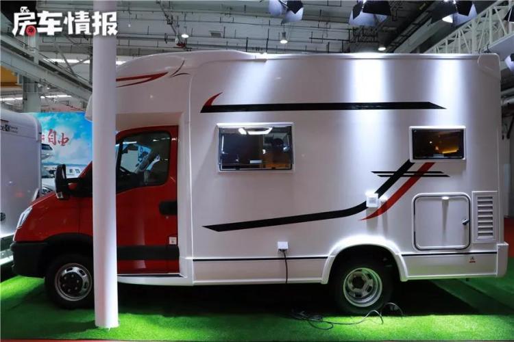 Iveco RVs can also be listed on the Beijing brand! 4 beds sleep 6 people, the price is not high, and the bed can also be used as a storage box