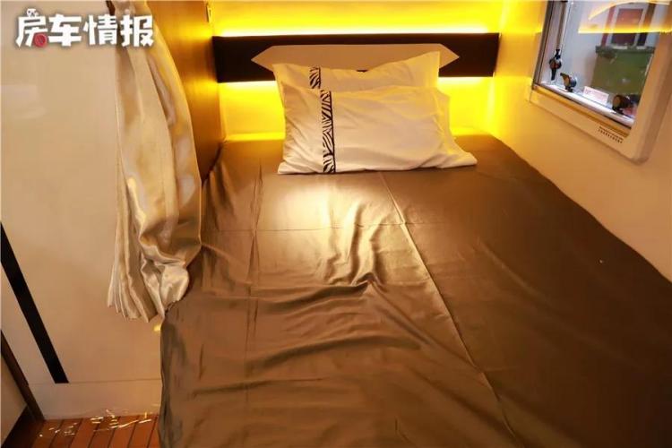 Iveco RVs can also be listed on the Beijing brand! 4 beds sleep 6 people, the price is not high, and the bed can also be used as a storage box