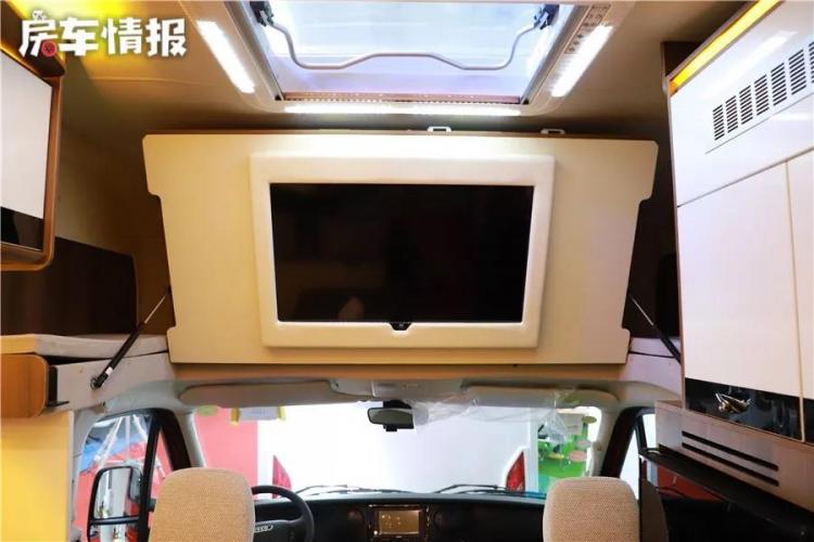 Iveco RVs can also be listed on the Beijing brand! 4 beds sleep 6 people, the price is not high, and the bed can also be used as a storage box