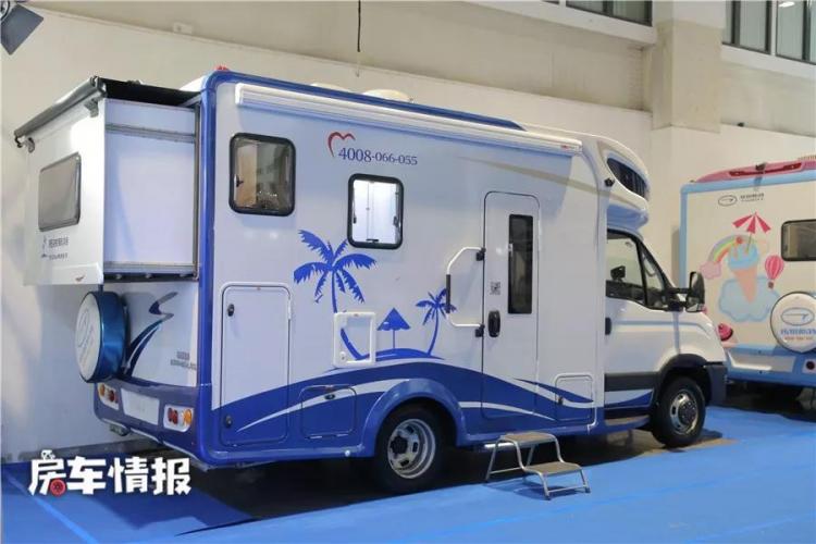 For only 390,000 yuan, this C-type RV with not low configuration can be driven home, and it even has a rear expansion