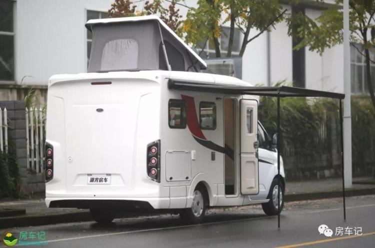 Easily pass the 2.5-meter height limit, the starting price of the Ford T-type RV is only more than 300,000!