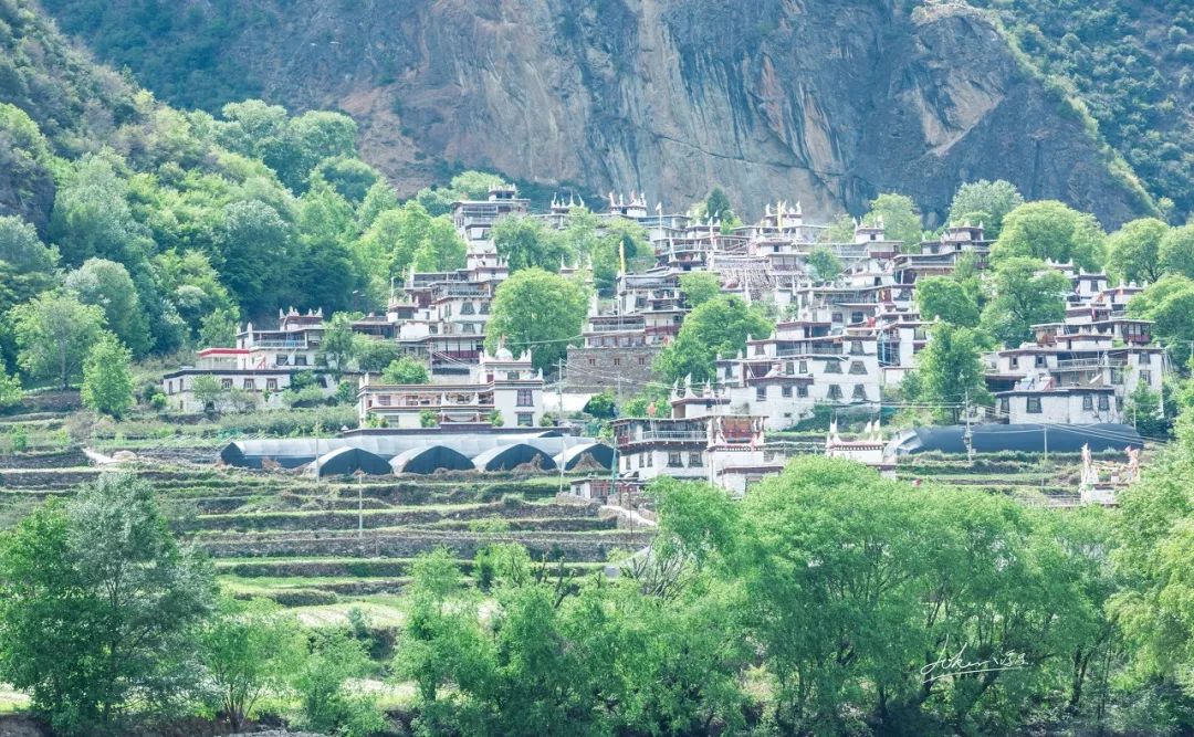 You must go to western Sichuan once in your lifetime! because……