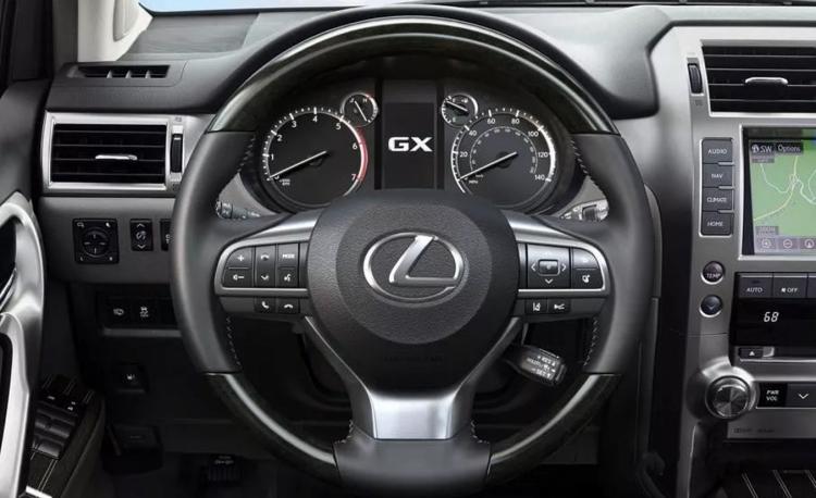 Top Prado facelift debut Lexus GX facelift analysis