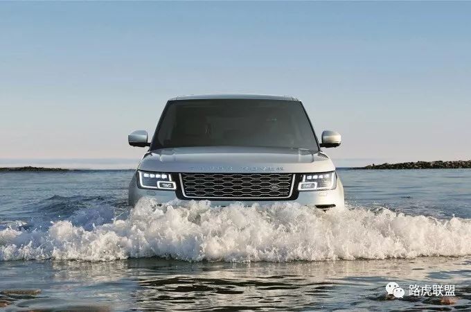 How is the wading performance of Land Rover? After reading this article, you will understand