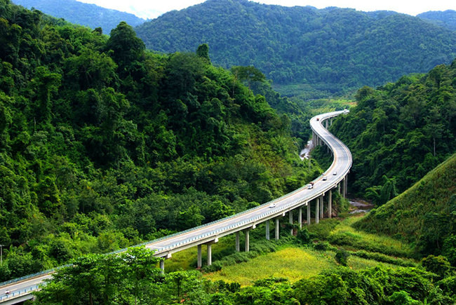 Hematemesis! 17 of the most beautiful self-driving roads in the world, there is always one that suits you