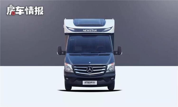 With a budget of more than 700,000 yuan, buy an imported B-type Fiat RV, or a domestically-made C-type Mercedes-Benz with a large space